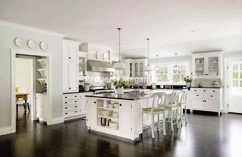 Kreative Silver Palm